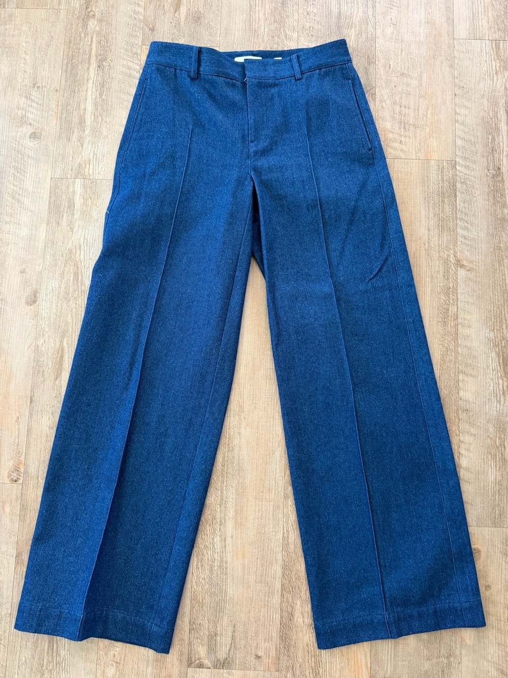 Vince Wide-Leg Denim Trousers - Picture 2 of 5